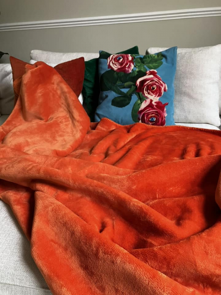 Clementine Throw Image