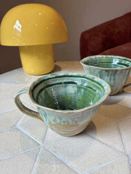 Green Reactive Mug Image