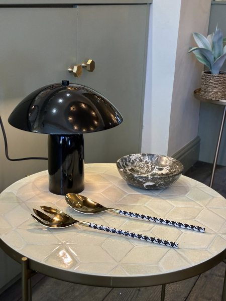 Black Flat Mushroom Lamp Image