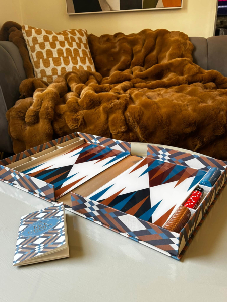 Backgammon Navy Toffee Cream Image