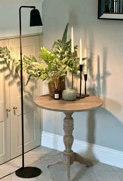 Minimal Floor Lamp Image